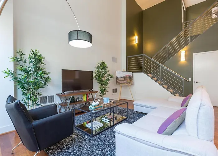 2 Bedroom Townhouse In Soma